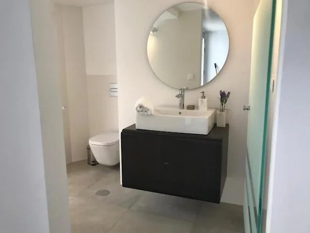 Acogedor Estudio Suite En Urbanizacion Tranquila Famara
