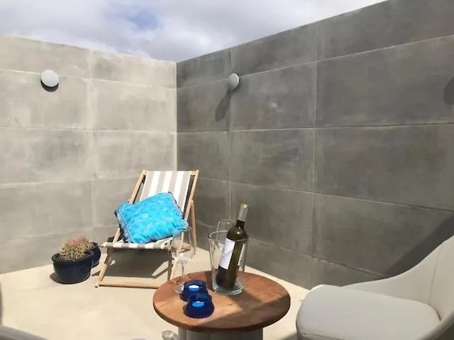 Apartment Acogedor Estudio Suite En Urbanizacion Tranquila Famara